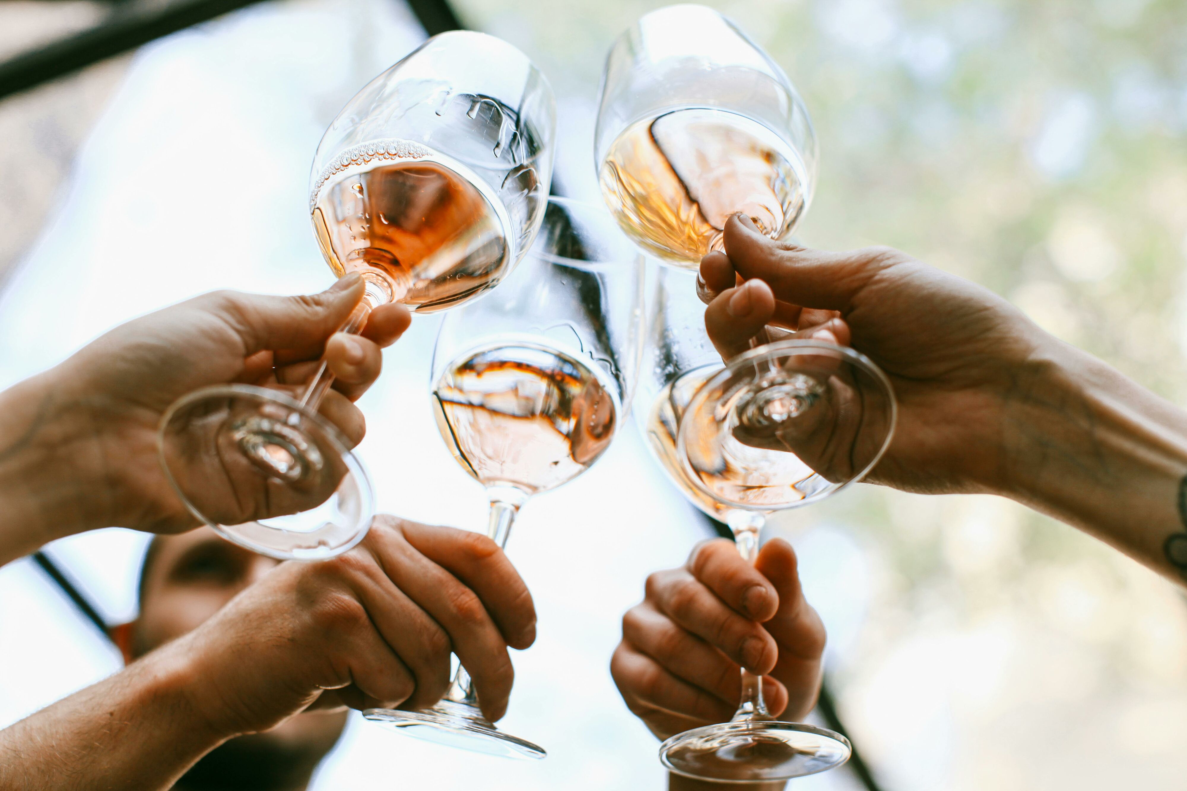 champagne en bruidstaart