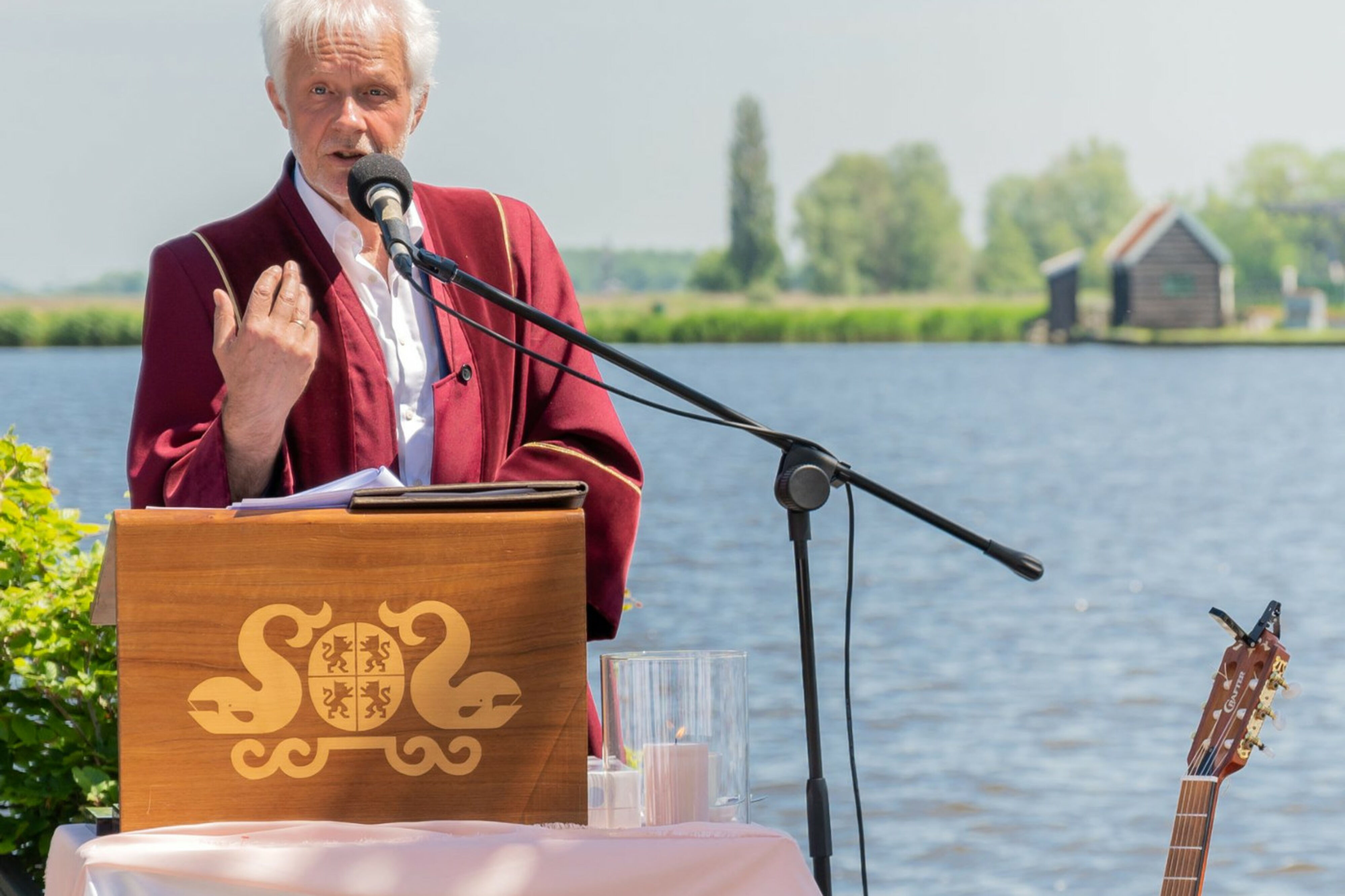 Trouwambtenaar René Nijhof uit Zaandam Trouwambtenaar René Nijhof uit Zaandam