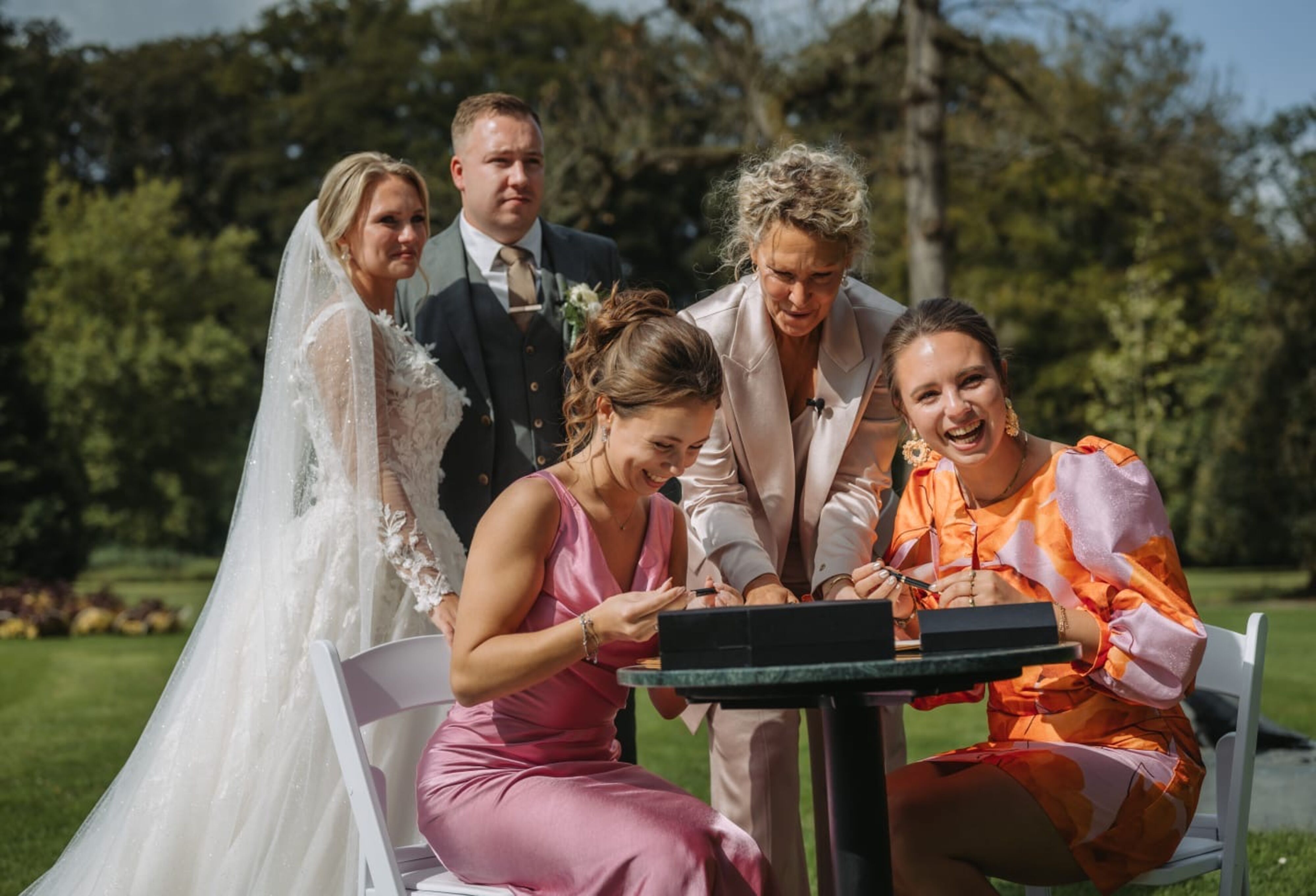 Trouwambtenaar Miryam van der Stee Trouwambtenaar Miryam van der Stee